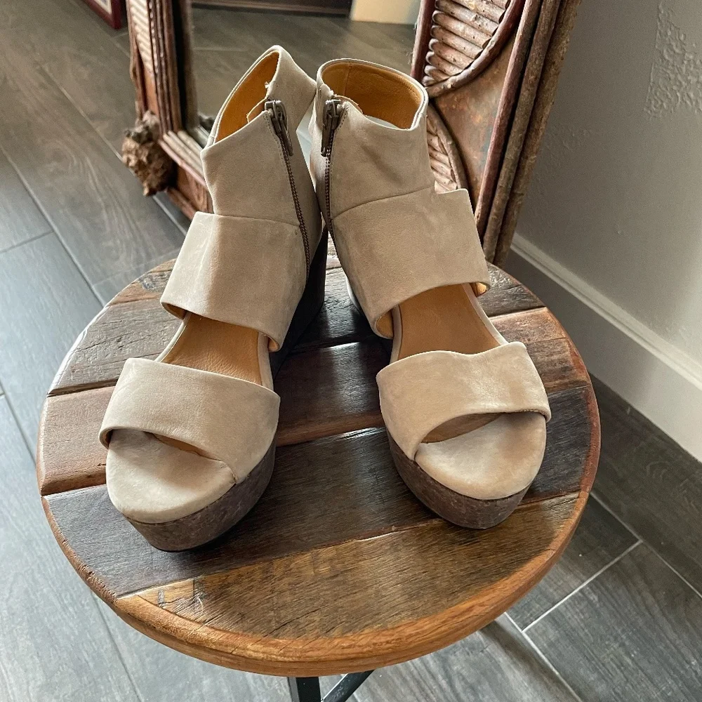 COCLICO Taupe Suede Platform Sandals with Ankle Zip